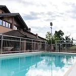 Con Vista - Piscina E Barbecue Privati San Damiano d'Asti