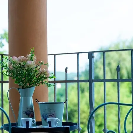Con Vista - Piscina E Barbecue Privati San Damiano dʼAsti
