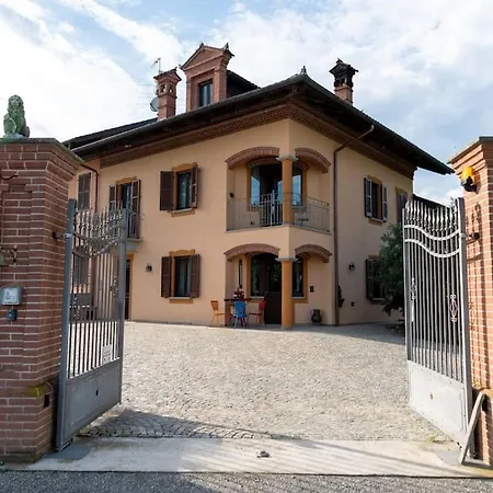 Villa Con Vista - Piscina E Barbecue Privati San Damiano dʼAsti